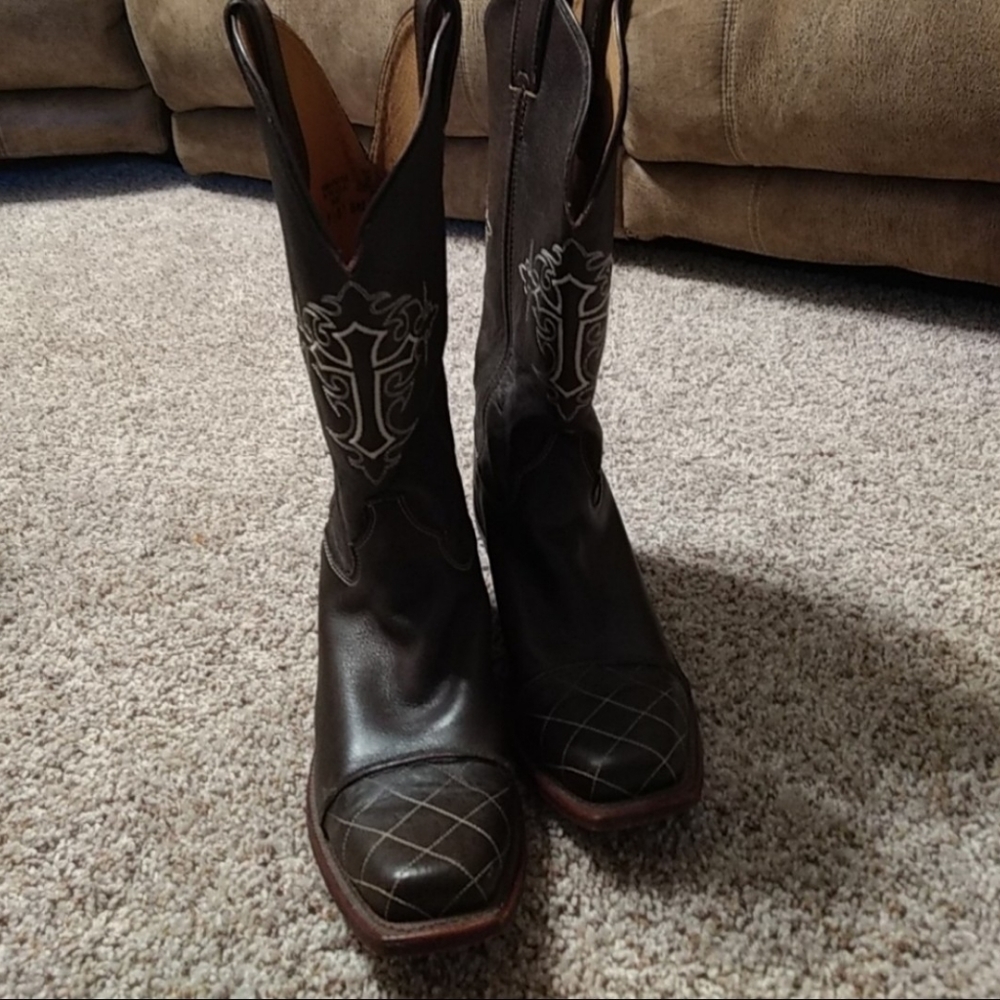 Gorgeous Justin Cross Boots